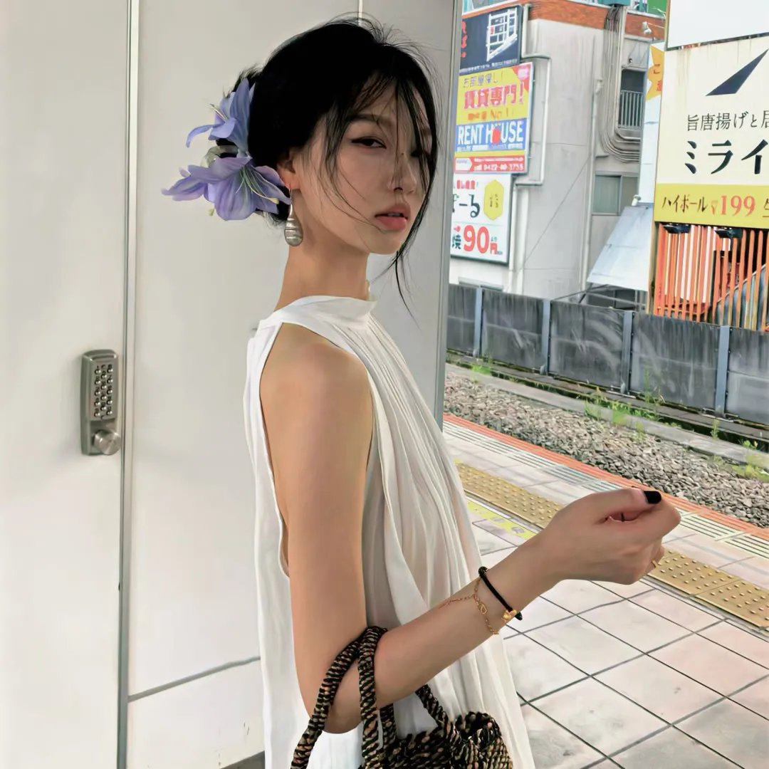 女主偷听我心声,人设崩塌了